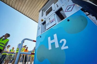 Am 9. Juni 2023 eröffnete Socar Energy Switzerland die erste Wasserstofftankstelle an der Schweizer Autobahn in Grauholz Süd bei Bern.© Socar