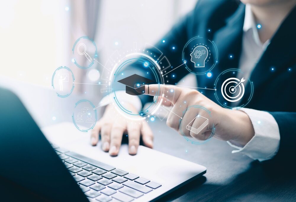 Die künstliche Intelligenz ist im Bildungswesen angekommen und wird das Lehren und Lernen nachhaltig verändern.© Depositphotos.com